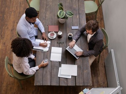 colleagues-working-together-project_23-2149286152